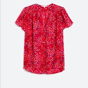 FUN2FUN
Linnette Split Neck Smocked Blouse
SIZE: 1X